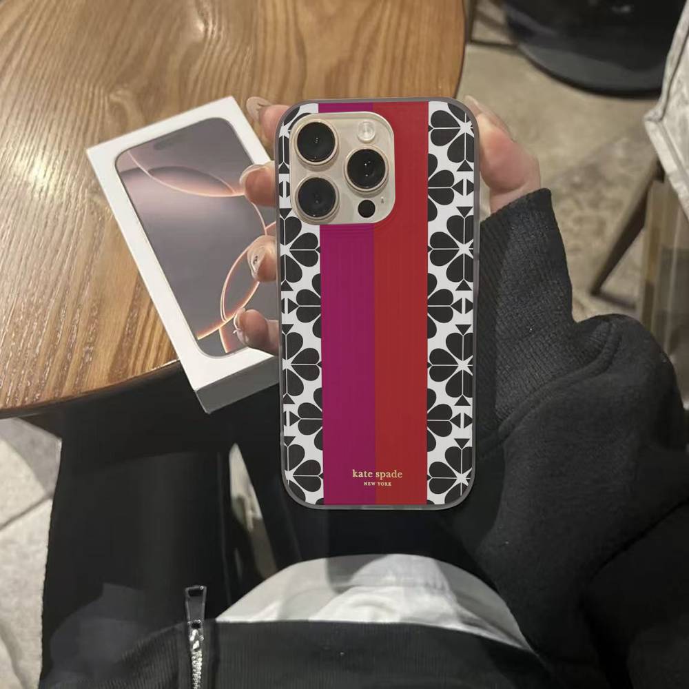 Custodia per telefono K-Kate S - Phone Cases Kate Spade recensione e prezzo